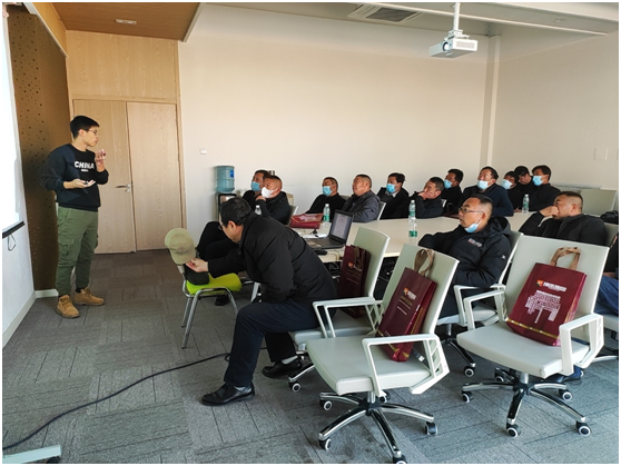 1638928573427404.png 4.png